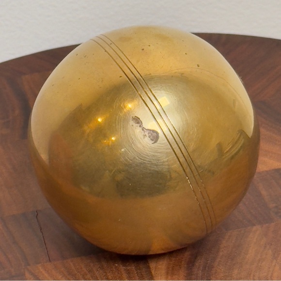 Vintage Decorative Brass Sphere Orb Ball 3.34” Diameter, 10 1/2” Circumference - Picture 5 of 7